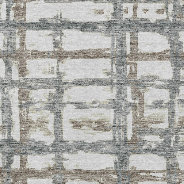 Homeroots 3' Stylish Beige Brown Taupe Striped Washable Area Rug For Indoor And Outdoor Comfort And Charm 3' X 5' Polyester 584518