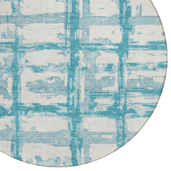 Homeroots 3' Stylish Beige Brown Taupe Striped Washable Area Rug For Indoor And Outdoor Comfort And Charm 8' Round Polyester 584526