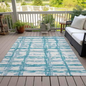 Homeroots 3' Stylish Beige Brown Taupe Striped Washable Area Rug For Indoor And Outdoor Comfort And Charm 8' X 10' Polyester 584527