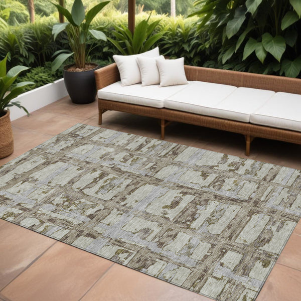 Homeroots 3' Stylish Beige Brown Taupe Striped Washable Area Rug For Indoor And Outdoor Comfort And Charm 10' X 14' Polyester 584535