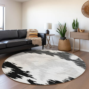 Homeroots 3'' Black Gray Silver Abstract Washable Area Rug For Indoor Outdoor Spaces, Stain Resistant Design 8' Round Polyester 584538
