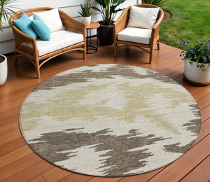 Homeroots 3'' Black Gray Silver Abstract Washable Area Rug For Indoor Outdoor Spaces, Stain Resistant Design 8' Round Polyester 584544