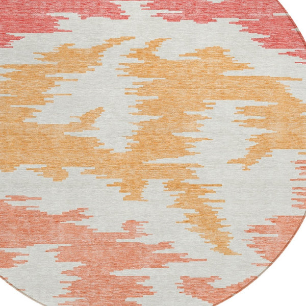 Homeroots 3'' Black Gray Silver Abstract Washable Area Rug For Indoor Outdoor Spaces, Stain Resistant Design 8' Round Polyester 584550