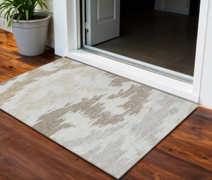 Homeroots 3'' Black Gray Silver Abstract Washable Area Rug For Indoor Outdoor Spaces, Stain Resistant Design 3' X 5' Polyester 584566