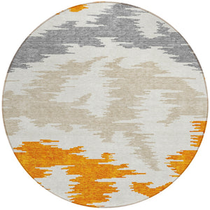 Homeroots 3'' Black Gray Silver Abstract Washable Area Rug For Indoor Outdoor Spaces, Stain Resistant Design 8' Round Polyester 584580