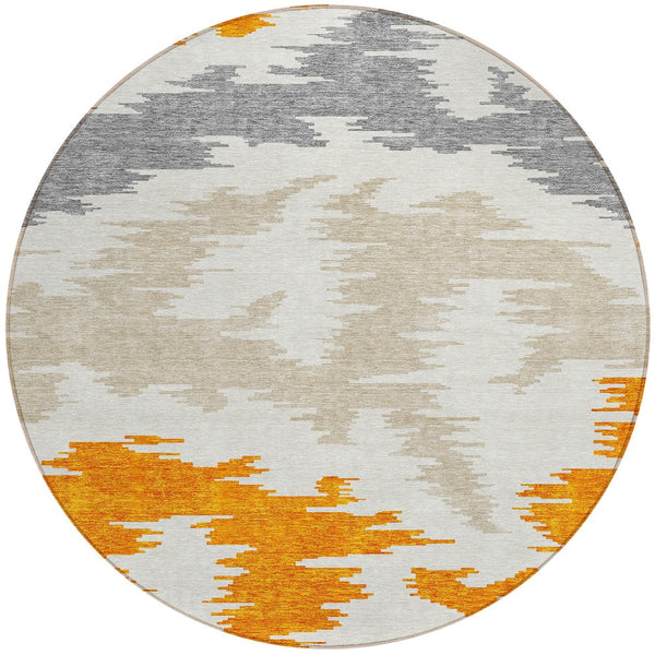 Homeroots 3'' Black Gray Silver Abstract Washable Area Rug For Indoor Outdoor Spaces, Stain Resistant Design 8' Round Polyester 584580