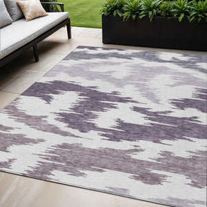 Homeroots 3'' Black Gray Silver Abstract Washable Area Rug For Indoor Outdoor Spaces, Stain Resistant Design 5' X 8' Polyester 584585
