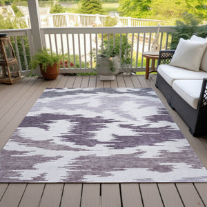 Homeroots 3'' Black Gray Silver Abstract Washable Area Rug For Indoor Outdoor Spaces, Stain Resistant Design 5' X 8' Polyester 584585
