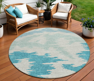 Homeroots 3'' Black Gray Silver Abstract Washable Area Rug For Indoor Outdoor Spaces, Stain Resistant Design 8' Round Polyester 584592