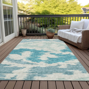 Homeroots 3'' Black Gray Silver Abstract Washable Area Rug For Indoor Outdoor Spaces, Stain Resistant Design 10' X 14' Polyester 584595