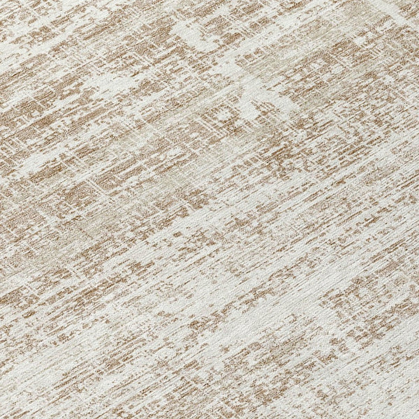 HomeRoots 5' Modern Abstract Washable Area Rug in Beige, Taupe & Ivory for Indoor & Outdoor Spaces 8' Round 584610