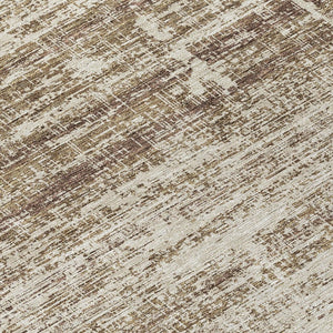 HomeRoots 5' Abstract Area Rug in Brown, Beige & Taupe - Stylish, Washable, Indoor/Outdoor, Versatile Design 8' Round 584622