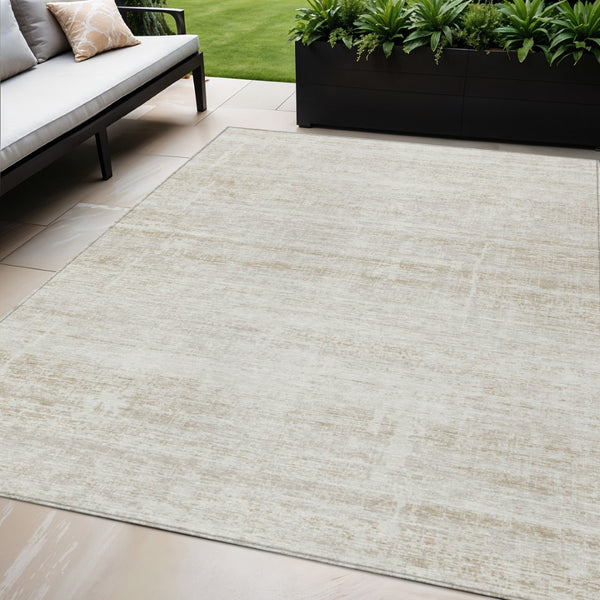 HomeRoots 5' Elegant Ivory Beige Tan Abstract Washable Area Rug for Indoor and Outdoor High-Traffic Spaces 5' X 8' 584639