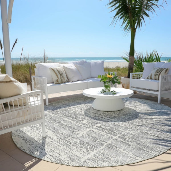 HomeRoots 5' Modern Silver Gray and Charcoal Abstract Area Rug - Durable, Washable for Indoor and Outdoor Use 8' Round 584664