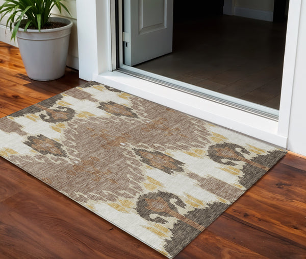 Homeroots 3' Creative Blush Pink And Ivory Ikat Washable Area Rug For Indoor Or Outdoor Spaces, Durable Design 3' X 5' Polyester 584680