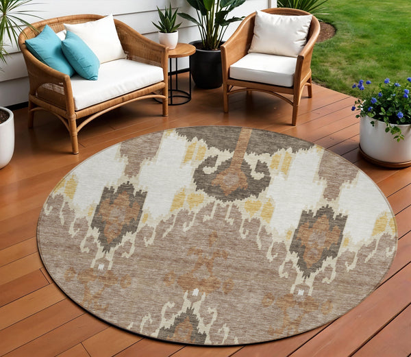 Homeroots 3' Creative Blush Pink And Ivory Ikat Washable Area Rug For Indoor Or Outdoor Spaces, Durable Design 8' Round Polyester 584682
