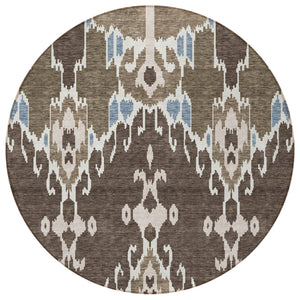 Homeroots 3' Creative Blush Pink And Ivory Ikat Washable Area Rug For Indoor Or Outdoor Spaces, Durable Design 8' Round Polyester 584694