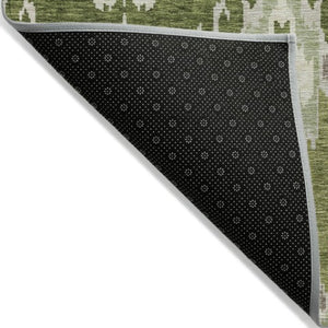 Homeroots 3' Creative Blush Pink And Ivory Ikat Washable Area Rug For Indoor Or Outdoor Spaces, Durable Design 3' X 5' Polyester 584716