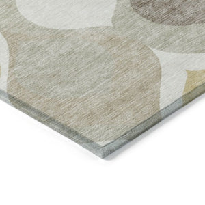 Homeroots 3' Beige Taupe And Ivory Ogee Washable Area Rug - Perfect For Indoor And Outdoor Spaces! 3' X 5' Polyester 584746