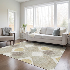 Homeroots 3' Beige Taupe And Ivory Ogee Washable Area Rug - Perfect For Indoor And Outdoor Spaces! 3' X 5' Polyester 584746
