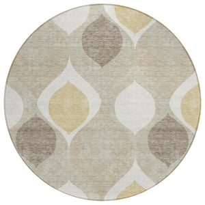 HomeRoots 5' Stylish Beige Taupe and Ivory Ogee Indoor Outdoor Area Rug - Durable, Washable, Versatile Design 8' Round 584748