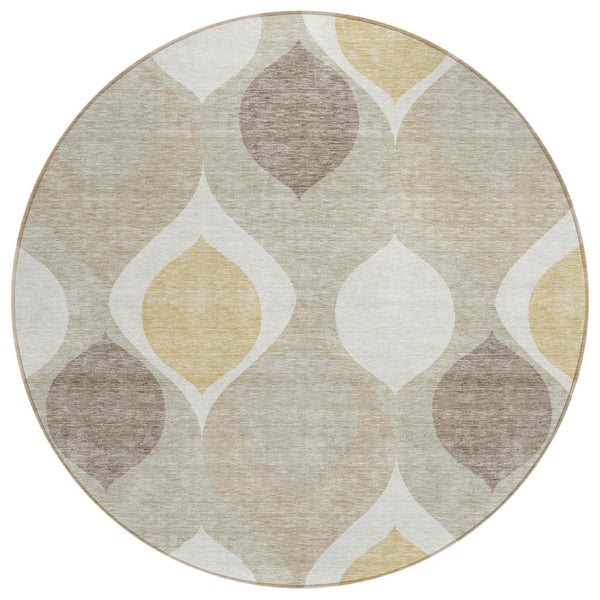 HomeRoots 5' Stylish Beige Taupe and Ivory Ogee Indoor Outdoor Area Rug - Durable, Washable, Versatile Design 8' Round 584748