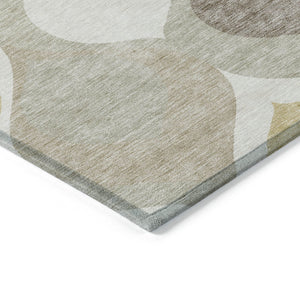 Homeroots 3' Beige Taupe And Ivory Ogee Washable Area Rug - Perfect For Indoor And Outdoor Spaces! 8' X 10' Polyester 584749