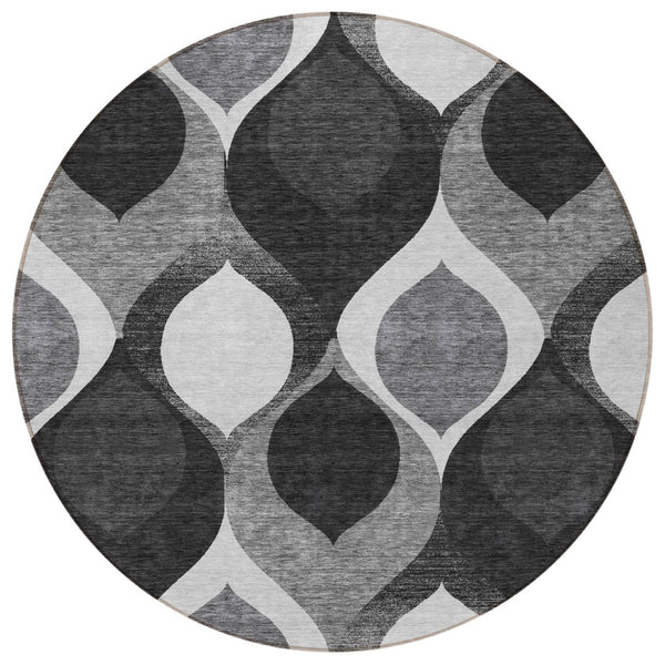 Homeroots 3' Beige Taupe And Ivory Ogee Washable Area Rug - Perfect For Indoor And Outdoor Spaces! 8' Round Polyester 584754