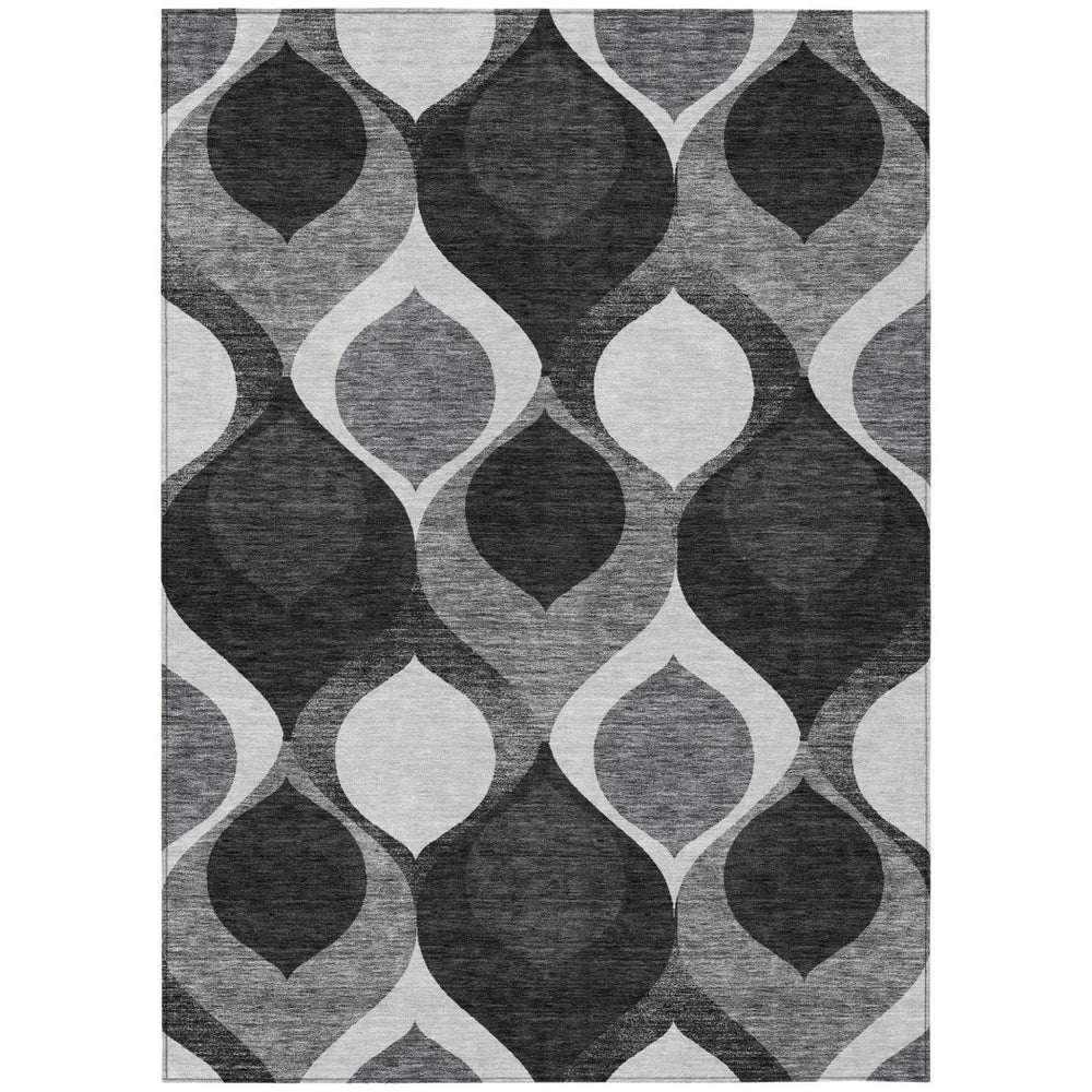 HomeRoots 5' Modern Black Silver Charcoal Ogee Area Rug - Durable, Washable Indoor/Outdoor Design for Versatile Use 8' X 10' 584755