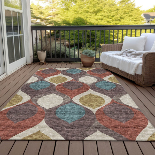 Homeroots 3' Beige Taupe And Ivory Ogee Washable Area Rug - Perfect For Indoor And Outdoor Spaces! 5' X 8' Polyester 584759