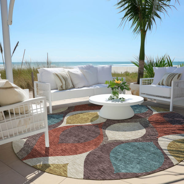 Homeroots 3' Beige Taupe And Ivory Ogee Washable Area Rug - Perfect For Indoor And Outdoor Spaces! 8' Round Polyester 584760