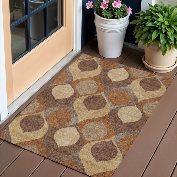 Homeroots 3' Beige Taupe And Ivory Ogee Washable Area Rug - Perfect For Indoor And Outdoor Spaces! 3' X 5' Polyester 584764