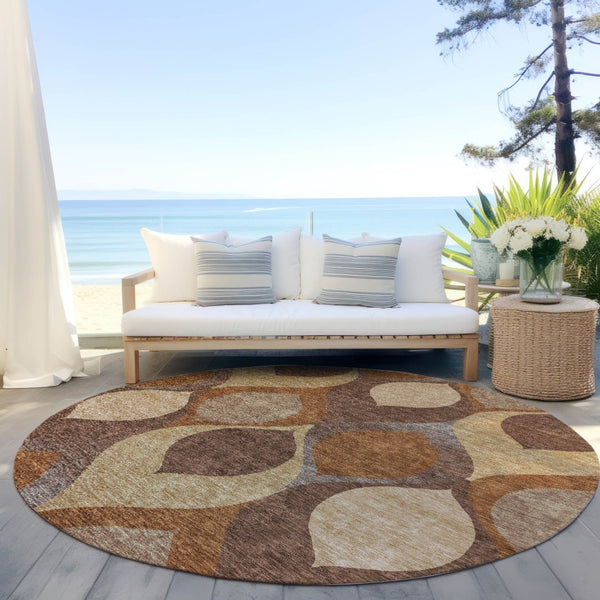 Homeroots 3' Beige Taupe And Ivory Ogee Washable Area Rug - Perfect For Indoor And Outdoor Spaces! 8' Round Polyester 584766