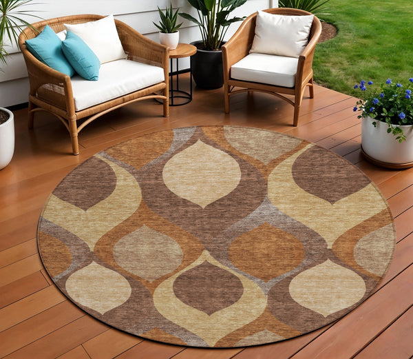 Homeroots 3' Beige Taupe And Ivory Ogee Washable Area Rug - Perfect For Indoor And Outdoor Spaces! 8' Round Polyester 584766