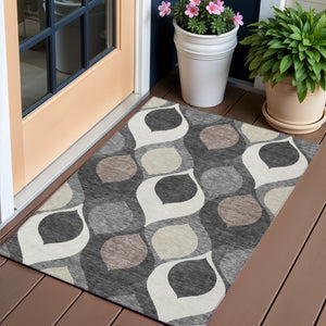 Homeroots 3' Beige Taupe And Ivory Ogee Washable Area Rug - Perfect For Indoor And Outdoor Spaces! 3' X 5' Polyester 584770