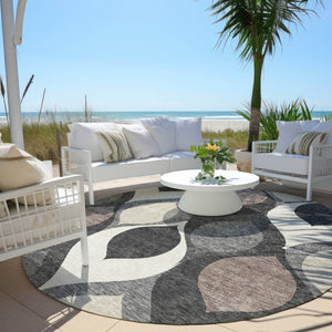 Homeroots 3' Beige Taupe And Ivory Ogee Washable Area Rug - Perfect For Indoor And Outdoor Spaces! 8' Round Polyester 584772
