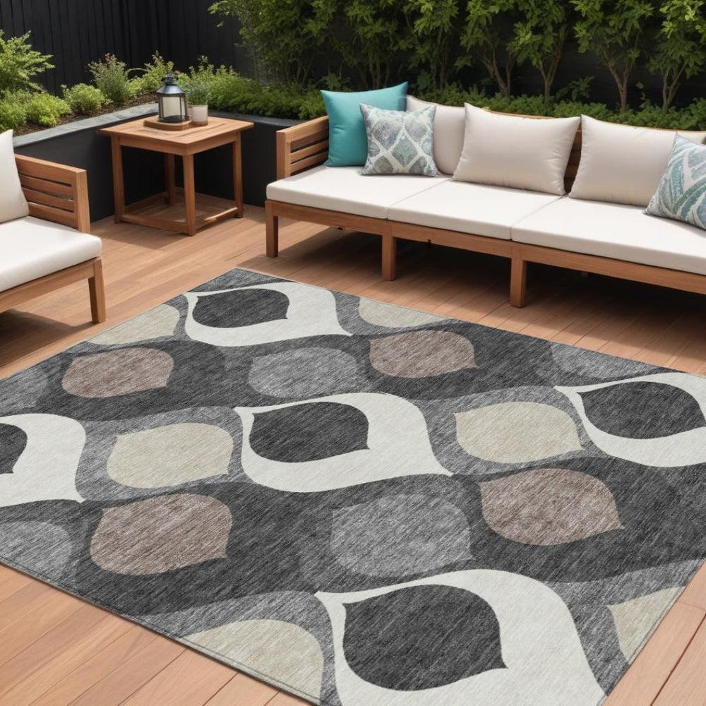 HomeRoots 9' Elegant Ogee Patterned Area Rug - Durable, Washable, Stylish for Indoor and Outdoor Spaces 9' X 12' 584774