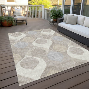 Homeroots 3' Beige Taupe And Ivory Ogee Washable Area Rug - Perfect For Indoor And Outdoor Spaces! 9' X 12' Polyester 584780