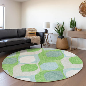 Homeroots 3' Beige Taupe And Ivory Ogee Washable Area Rug - Perfect For Indoor And Outdoor Spaces! 8' Round Polyester 584784