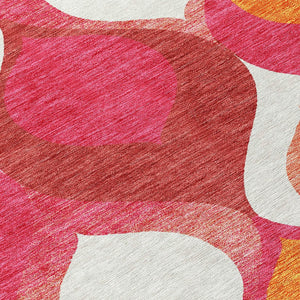 Homeroots 3' Beige Taupe And Ivory Ogee Washable Area Rug - Perfect For Indoor And Outdoor Spaces! 5' X 8' Polyester 584795