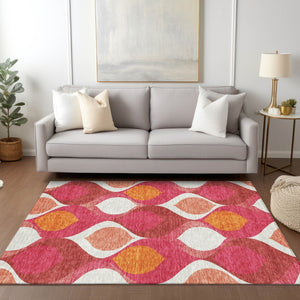 Homeroots 3' Beige Taupe And Ivory Ogee Washable Area Rug - Perfect For Indoor And Outdoor Spaces! 8' X 10' Polyester 584797