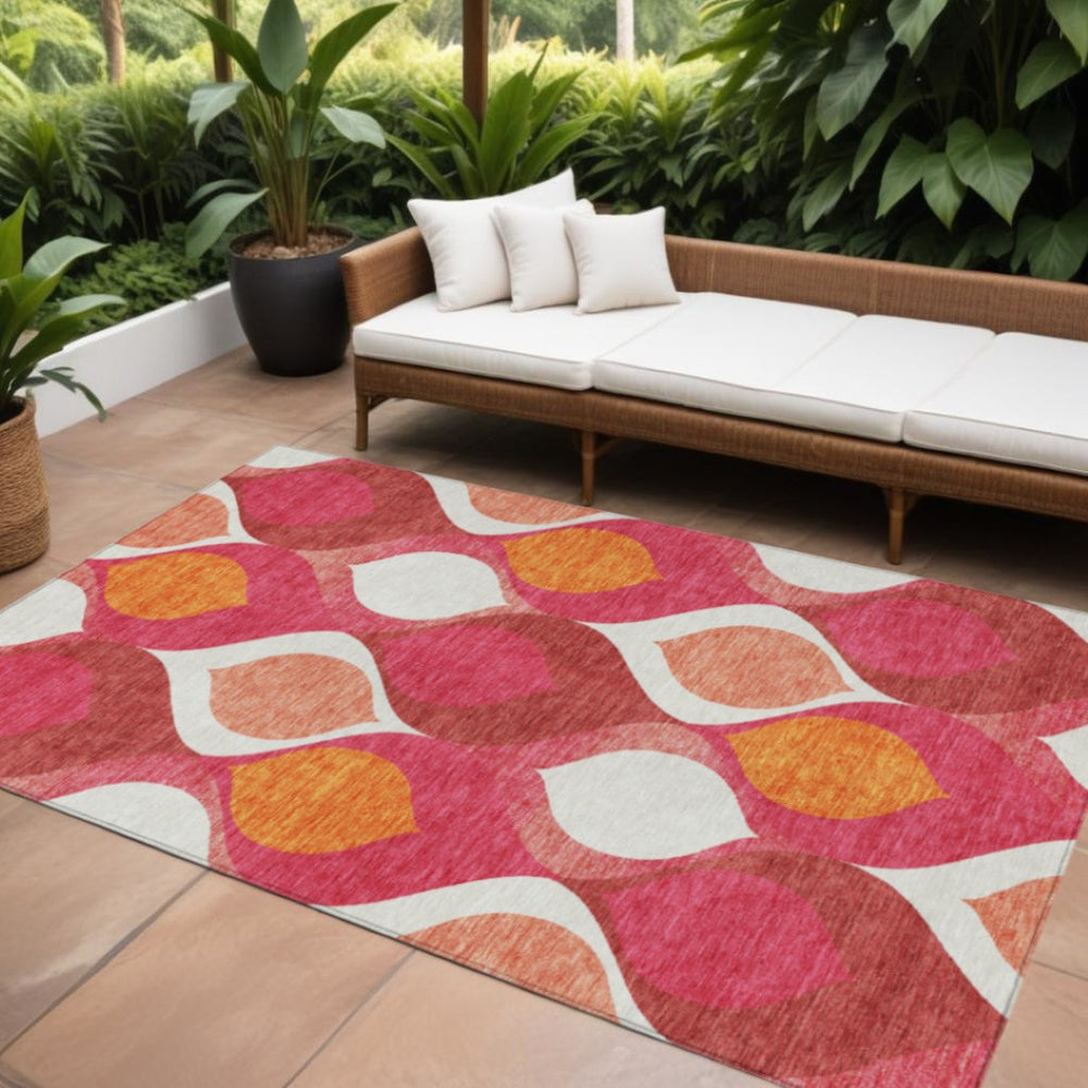 HomeRoots 9' Washable Area Rug in Pink, Mauve & Orange Ogee Pattern - Durable for Indoor & Outdoor Spaces 9' X 12' 584798