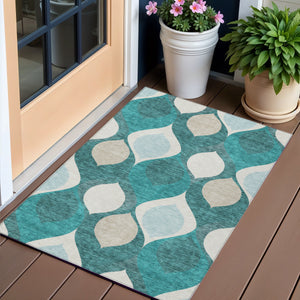 Homeroots 3' Beige Taupe And Ivory Ogee Washable Area Rug - Perfect For Indoor And Outdoor Spaces! 3' X 5' Polyester 584800