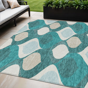 Homeroots 3' Beige Taupe And Ivory Ogee Washable Area Rug - Perfect For Indoor And Outdoor Spaces! 5' X 8' Polyester 584801