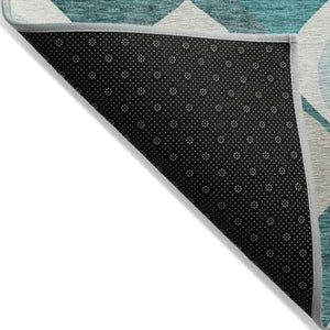 Homeroots 3' Beige Taupe And Ivory Ogee Washable Area Rug - Perfect For Indoor And Outdoor Spaces! 5' X 8' Polyester 584801