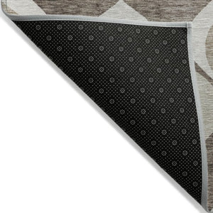 Homeroots 3' Beige Taupe And Ivory Ogee Washable Area Rug - Perfect For Indoor And Outdoor Spaces! 3' X 5' Polyester 584806