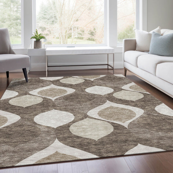Homeroots 3' Beige Taupe And Ivory Ogee Washable Area Rug - Perfect For Indoor And Outdoor Spaces! 9' X 12' Polyester 584810