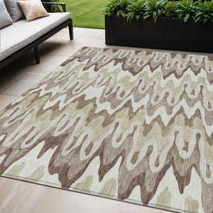 Homeroots 3' Artichoke Green And Ivory Abstract Washable Area Rug For Indoor And Outdoor Spaces, Durable Design 5' X 8' Polyester 584825