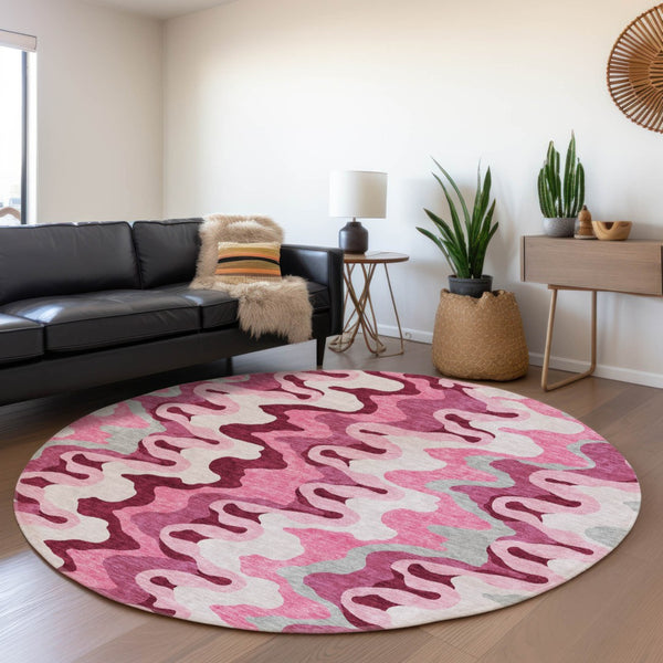 Homeroots 3' Artichoke Green And Ivory Abstract Washable Area Rug For Indoor And Outdoor Spaces, Durable Design 8' Round Polyester 584838