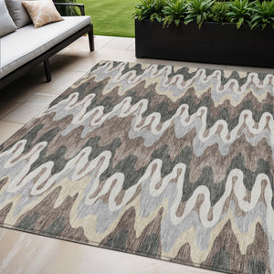 Homeroots 3' Artichoke Green And Ivory Abstract Washable Area Rug For Indoor And Outdoor Spaces, Durable Design 5' X 8' Polyester 584849